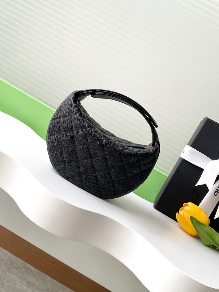 Chanel Pouch - Black Grained calfskin, AP4584 imitation pearl