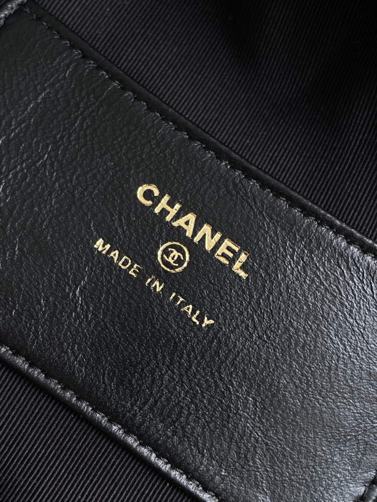 Chanel Pouch - Black Grained calfskin, AP4584 imitation pearl