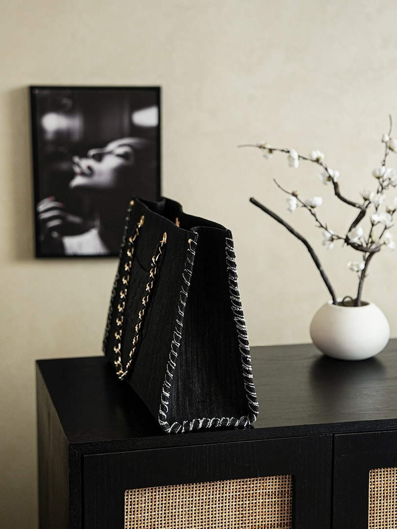 Chanel Shopping Bag AS5270 Black