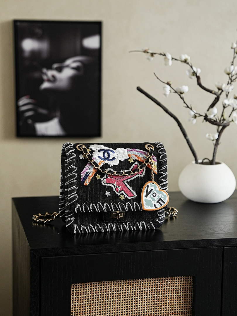 Chanel Shopping Bag AS5271 Black