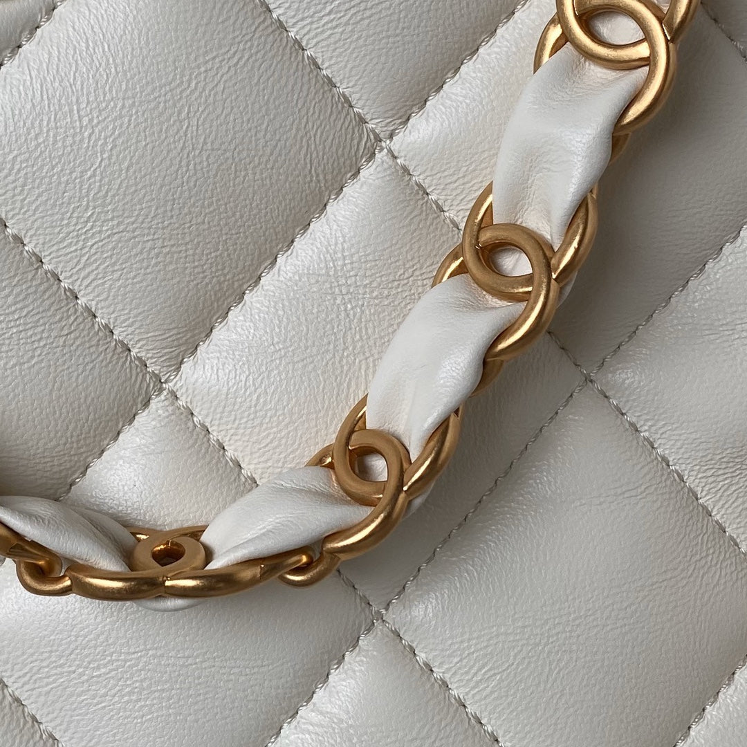 Chanel Shoulder Bag AS4754 White Lambskin