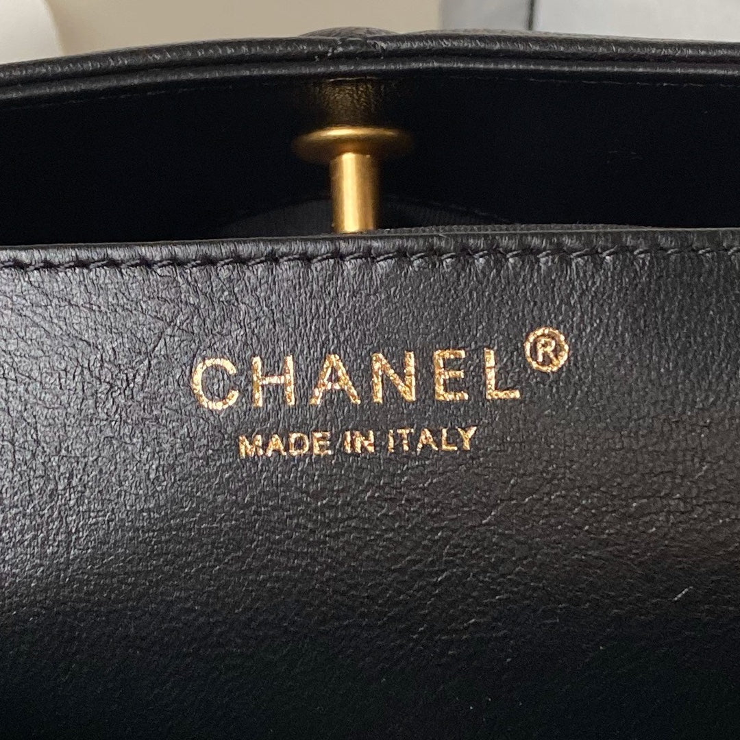 Chanel Shoulder Bag AS4754 Black Lambskin