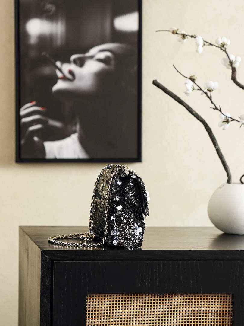 Chanel Shoulder Flap bag, AS4561 Sequins, Black