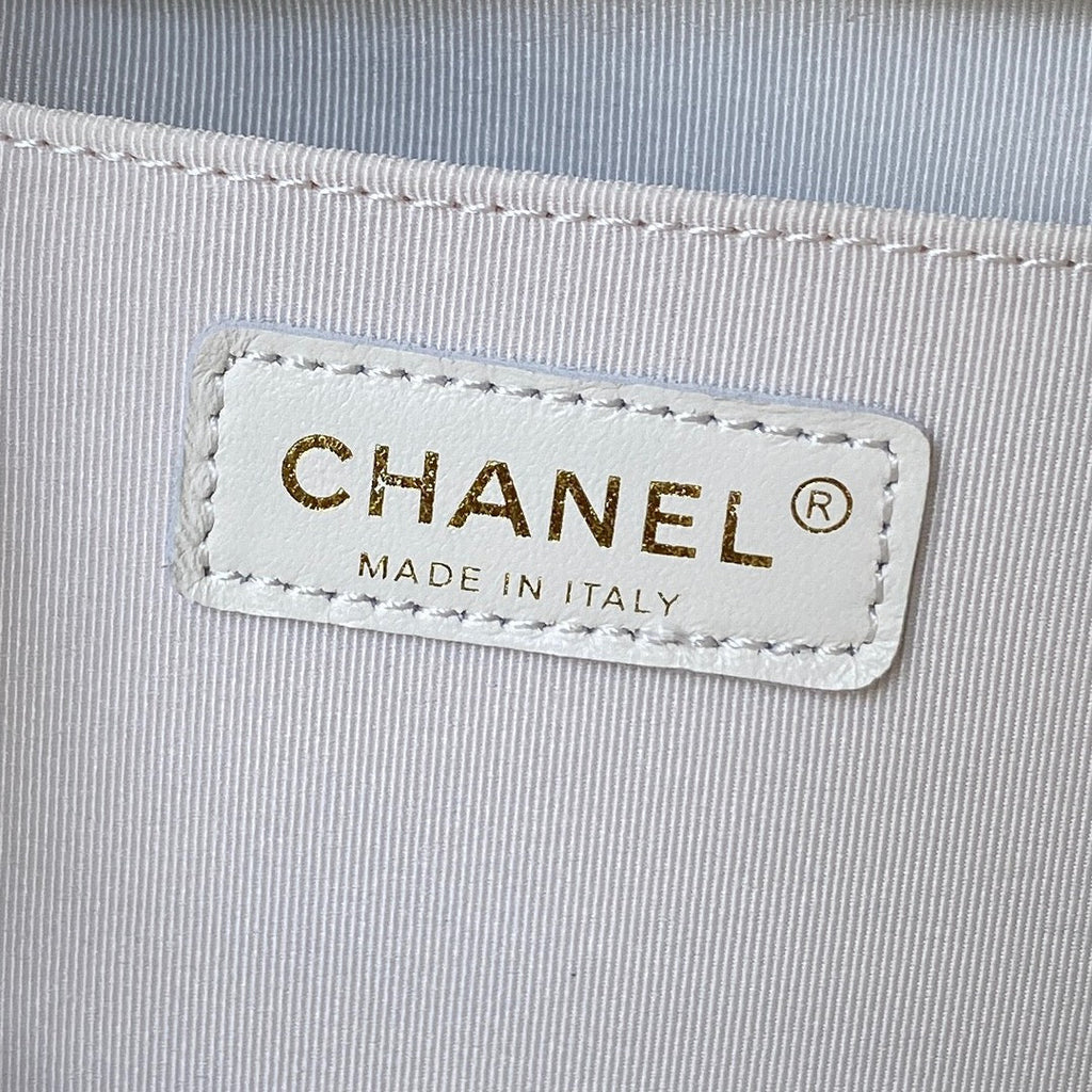 Chanel Small backpack AS4399 Grained shiny calfskin White