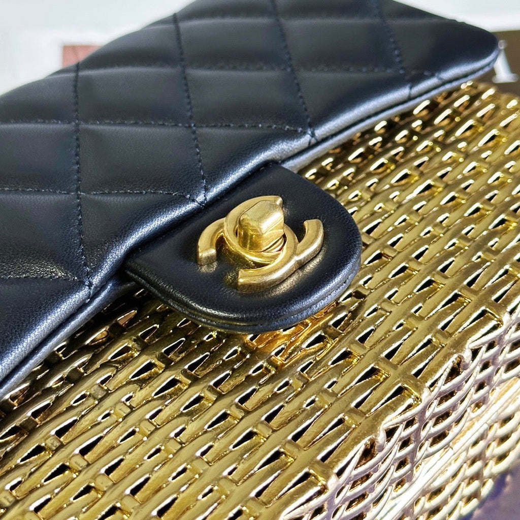 Chanel Small Flap bag AP3712 Black Lambskin
