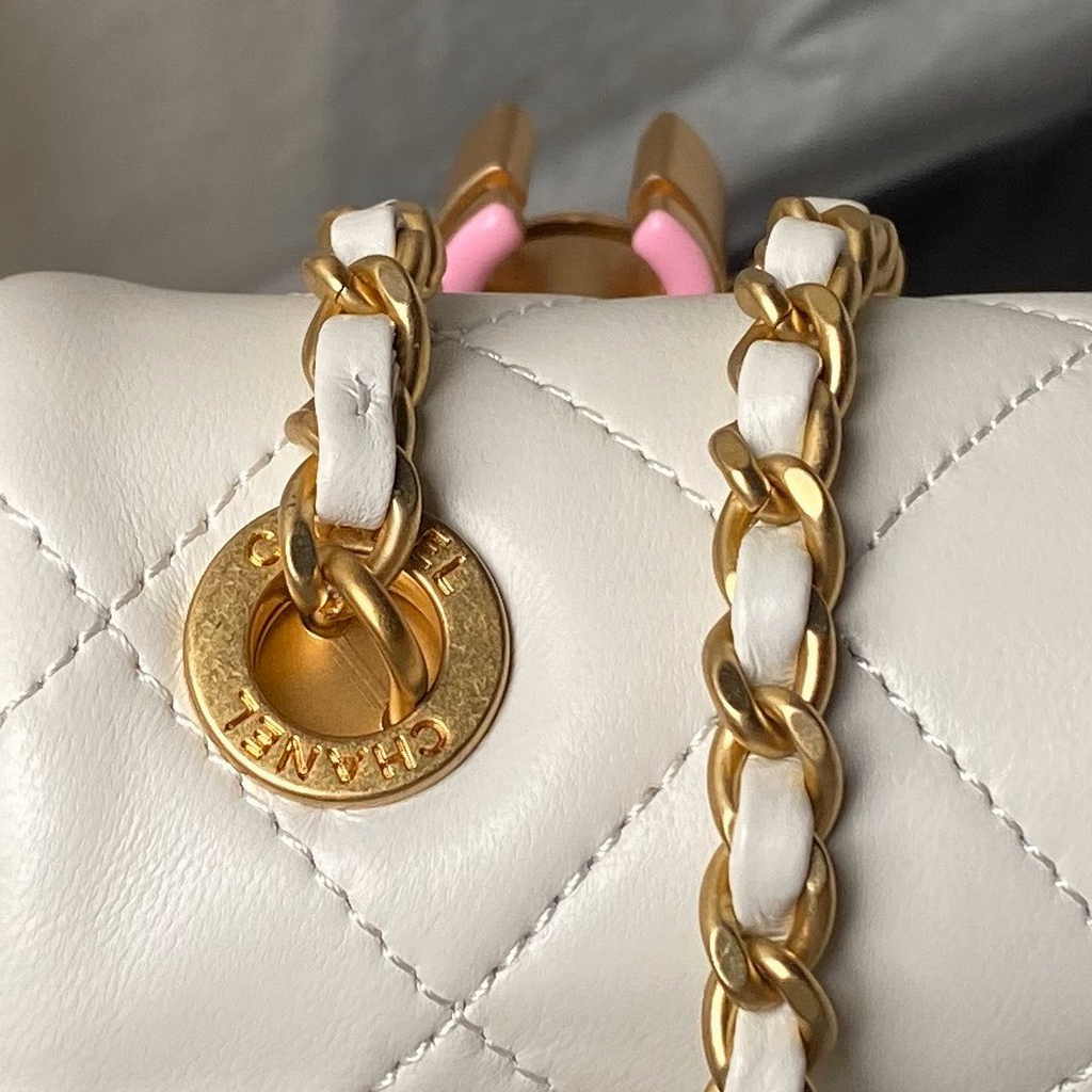 Chanel Small flap bag, As4967 white shiny lambskin