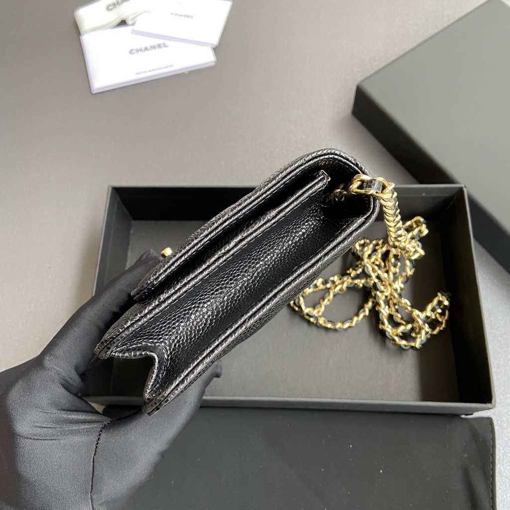 Chanel Small flap wallet, AP2053 black calfskin gold