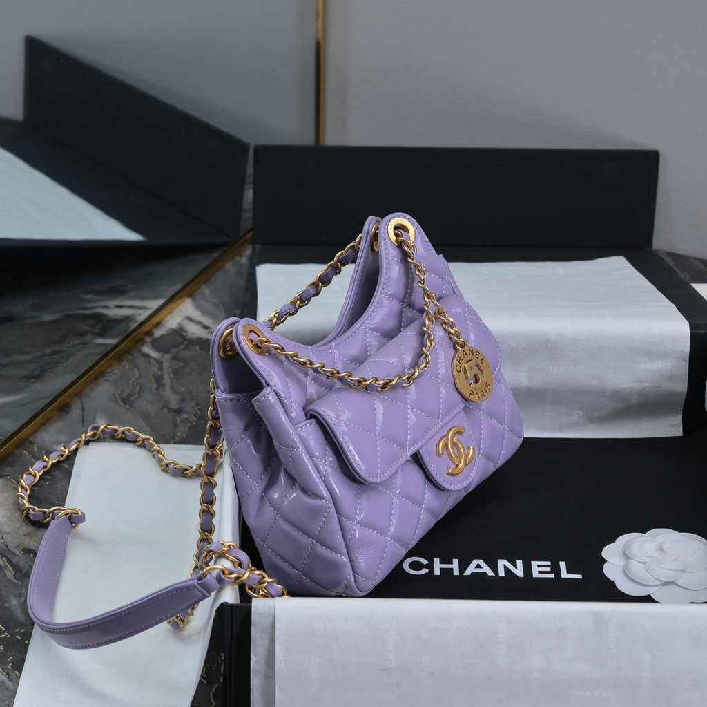 Chanel small hobo bag, AS4323 shiny crumpled calfskin purple