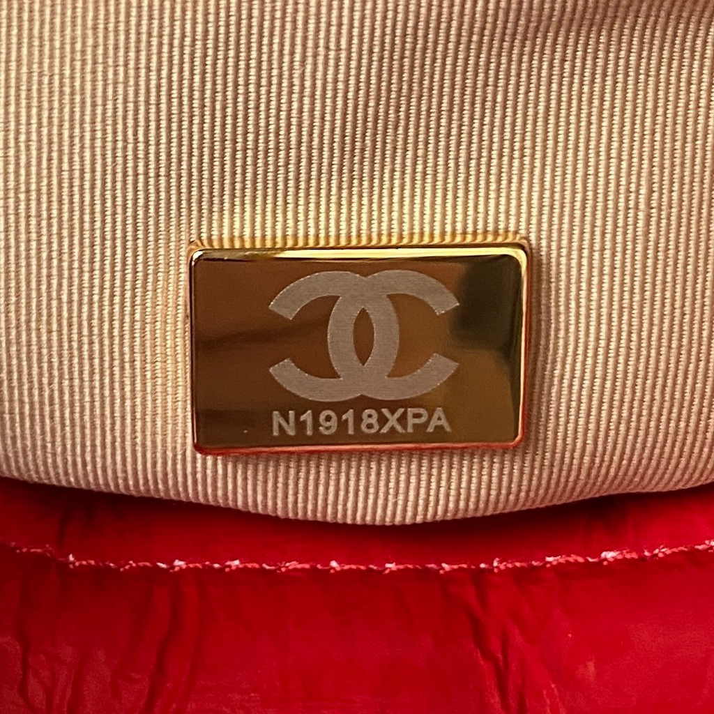 Chanel small hobo bag, AS4323 calfskin red