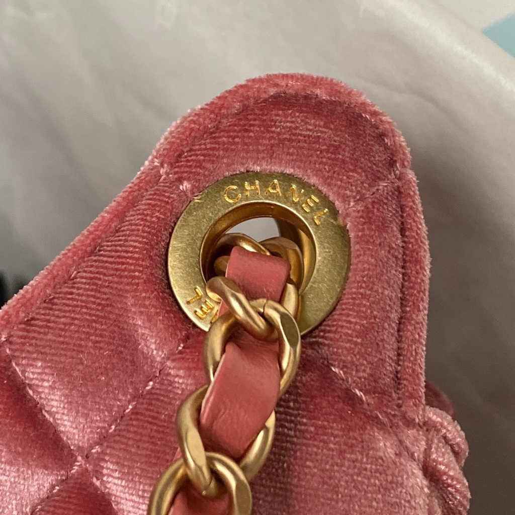 Chanel small hobo bag, AS4323 velvet pink