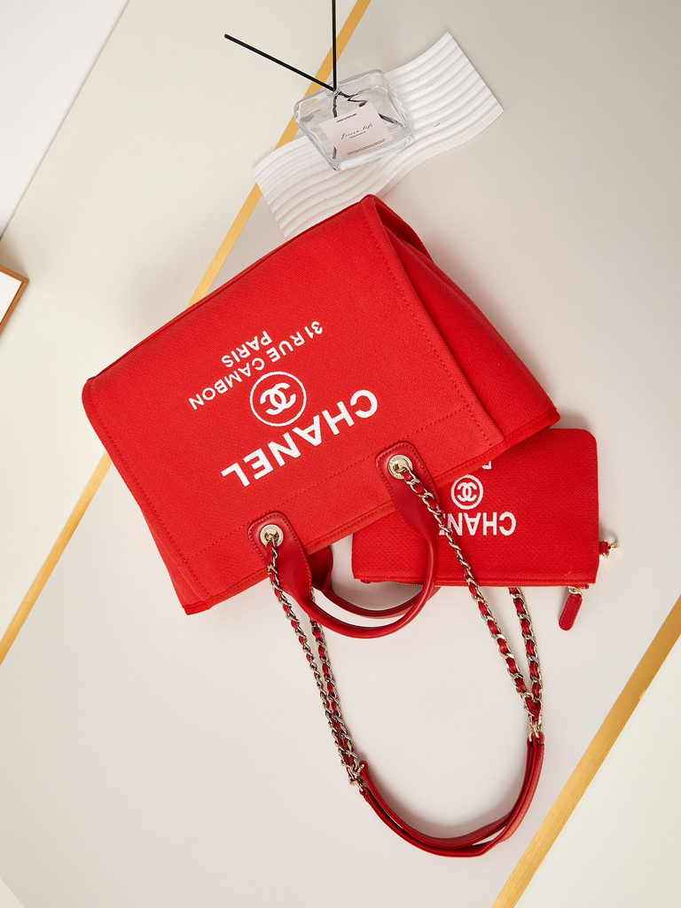 Chanel small shopping bag, AS3257 mixed fibers red