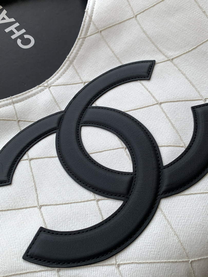 Chanel Small Tote, Denim, Calfskin & Gold Metal, AS6191 White