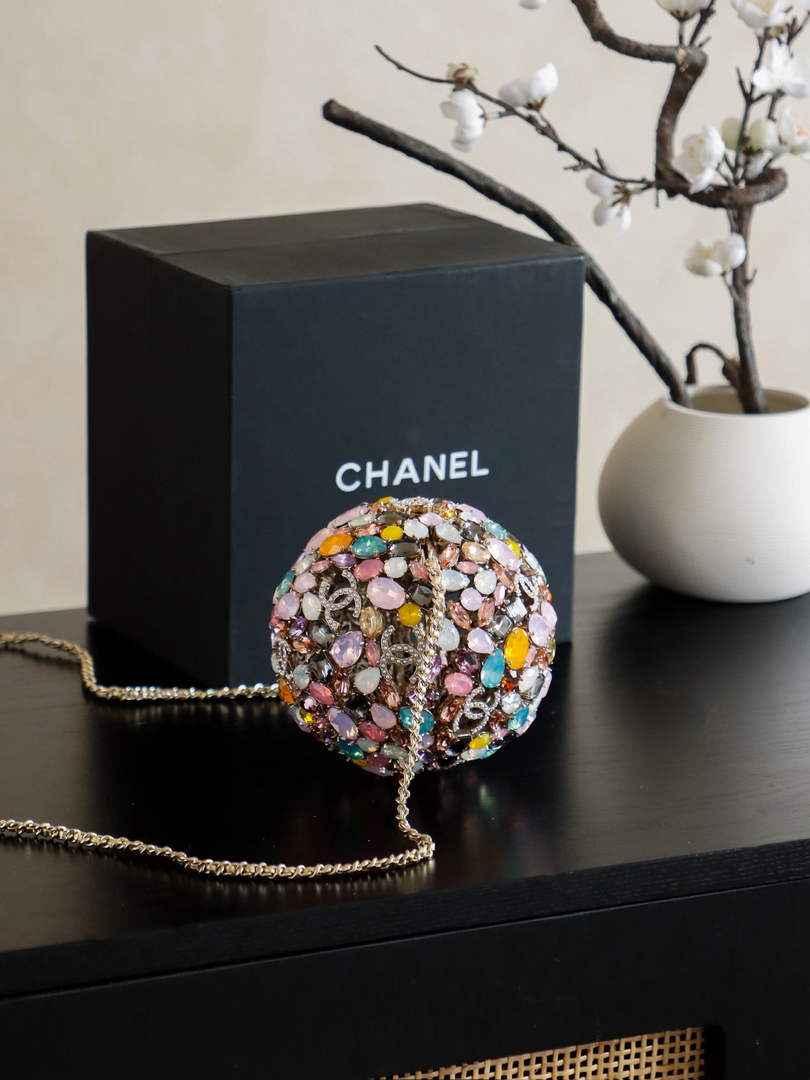 Chanel Sphere Minaudiere, AS5013 Diamanté, Imitation Pearls