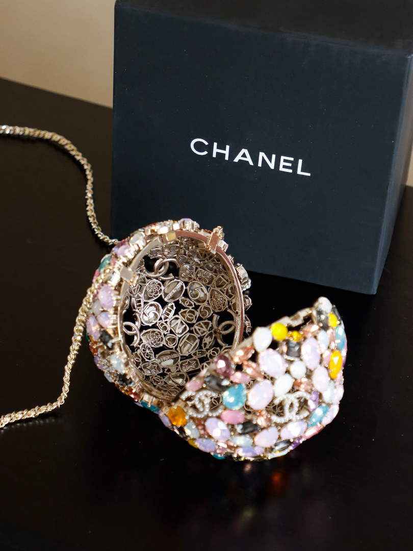 Chanel Sphere Minaudiere, AS5013 Diamanté, Imitation Pearls