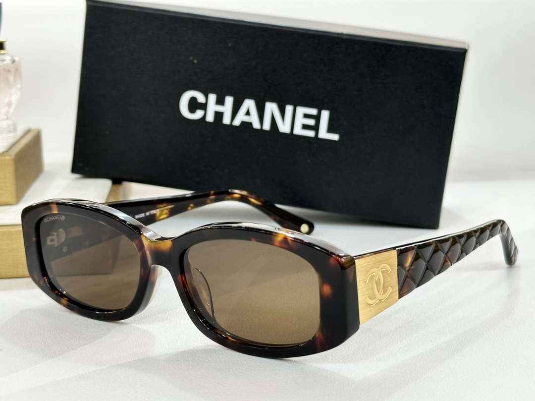 Chanel Square Sunglasses 64401