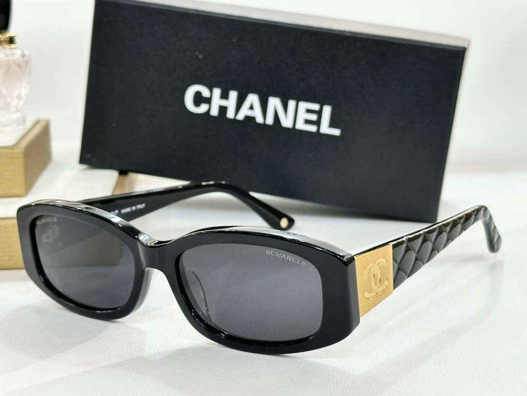 Chanel Square Sunglasses 64404