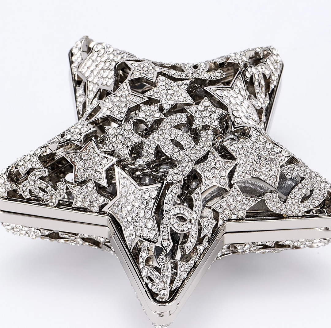 Chanel Star Minaudiere in Strass AS5658 silver