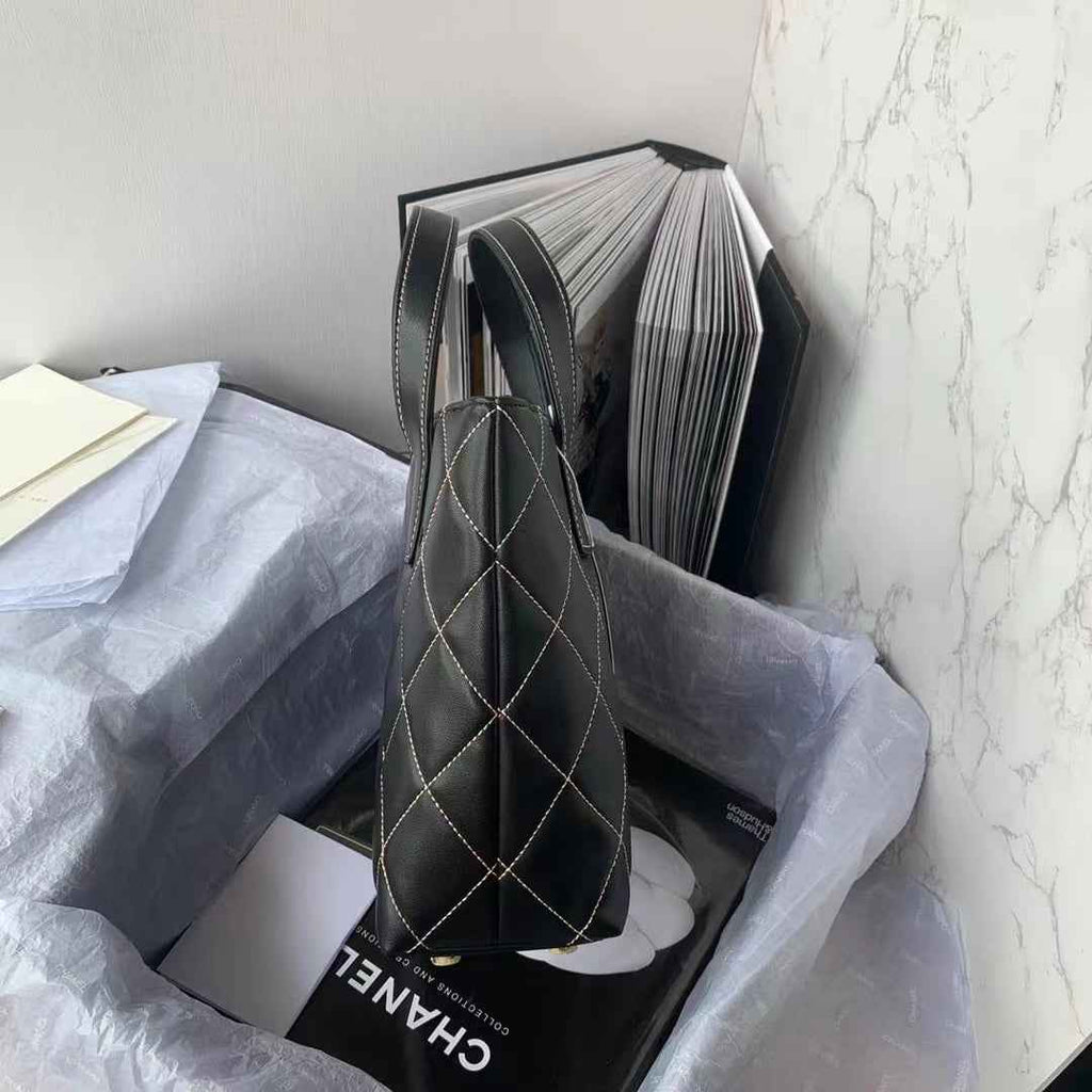 Chanel Tiffany AS3045 Top handle Bag Black