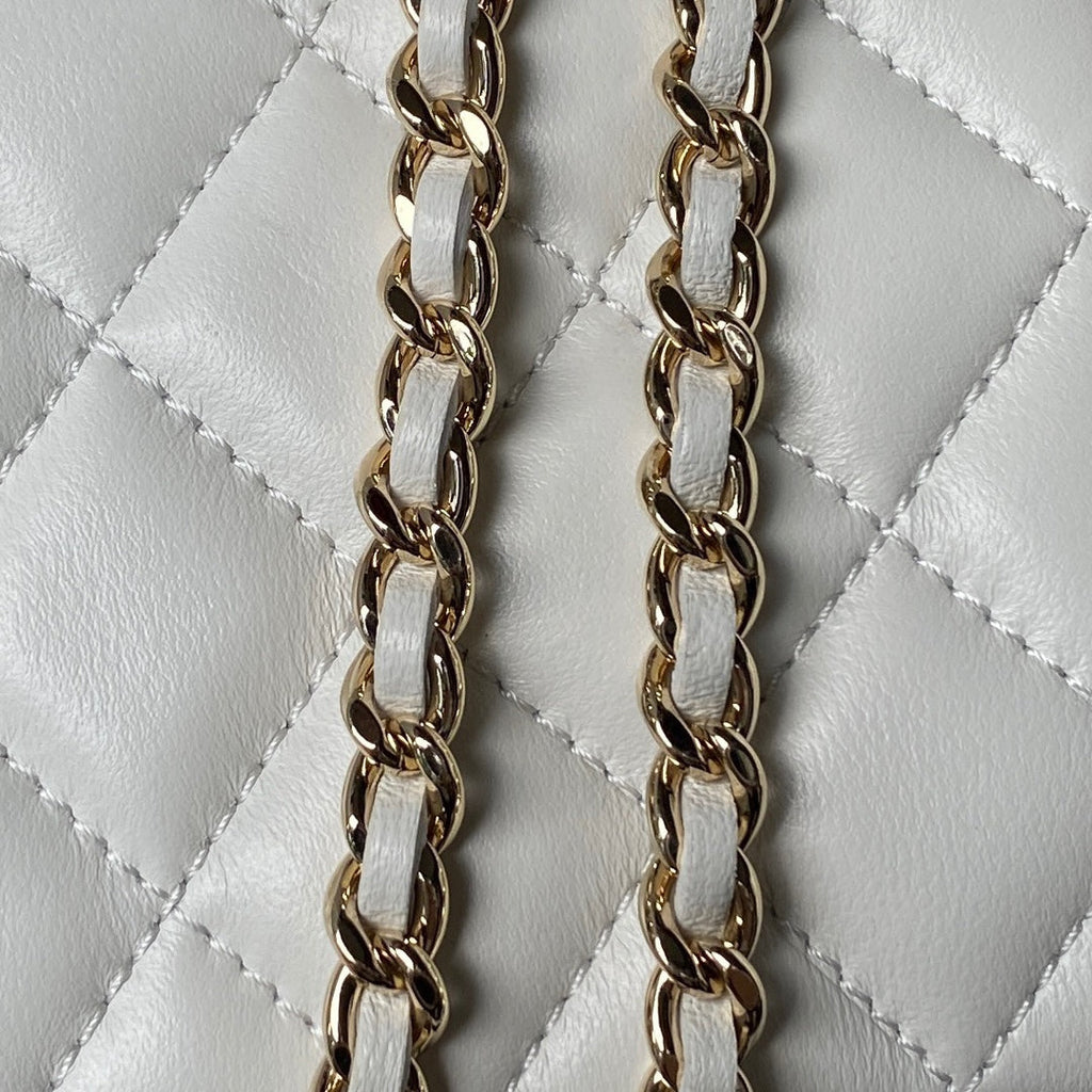 Chanel Vanity Case Top Handle Chain Bag AP2199 Lambskin White