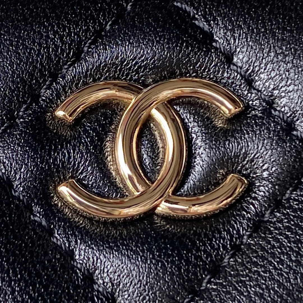 Chanel Vanity Case Top Handle Chain Bag AP2199 Lambskin Black