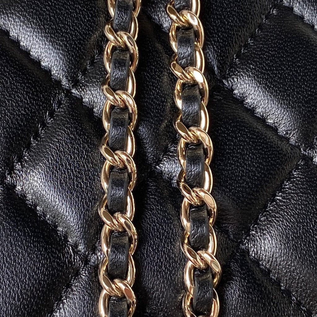 Chanel Vanity Case Top Handle Chain Bag AP2199 Lambskin Black