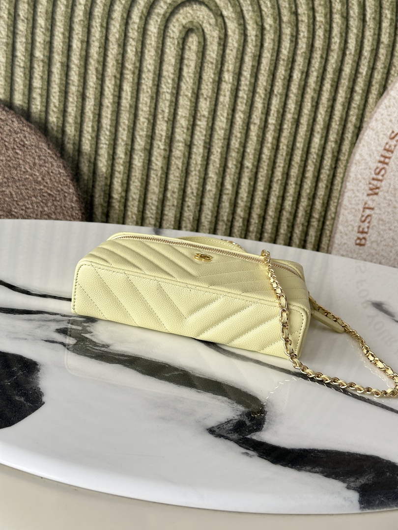 Chanel Vanity with Chain, AP5212 Shiny Calfskin Yellow