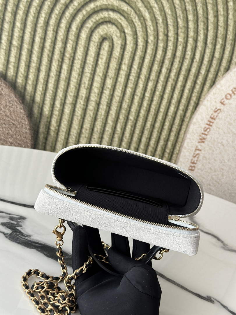 Chanel Vanity with Chain Mini | AP5186 White Suede Bag