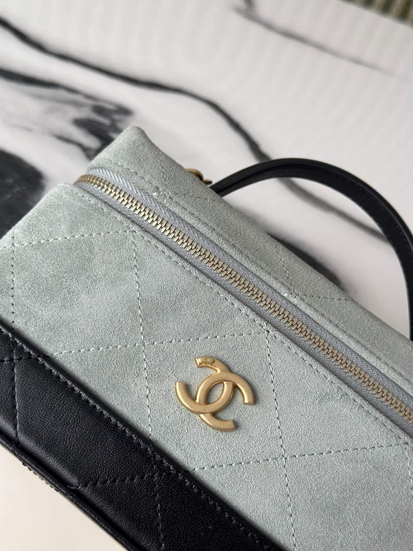 Chanel Vanity with Chain Mini | AP5186 Gray Suede Bag