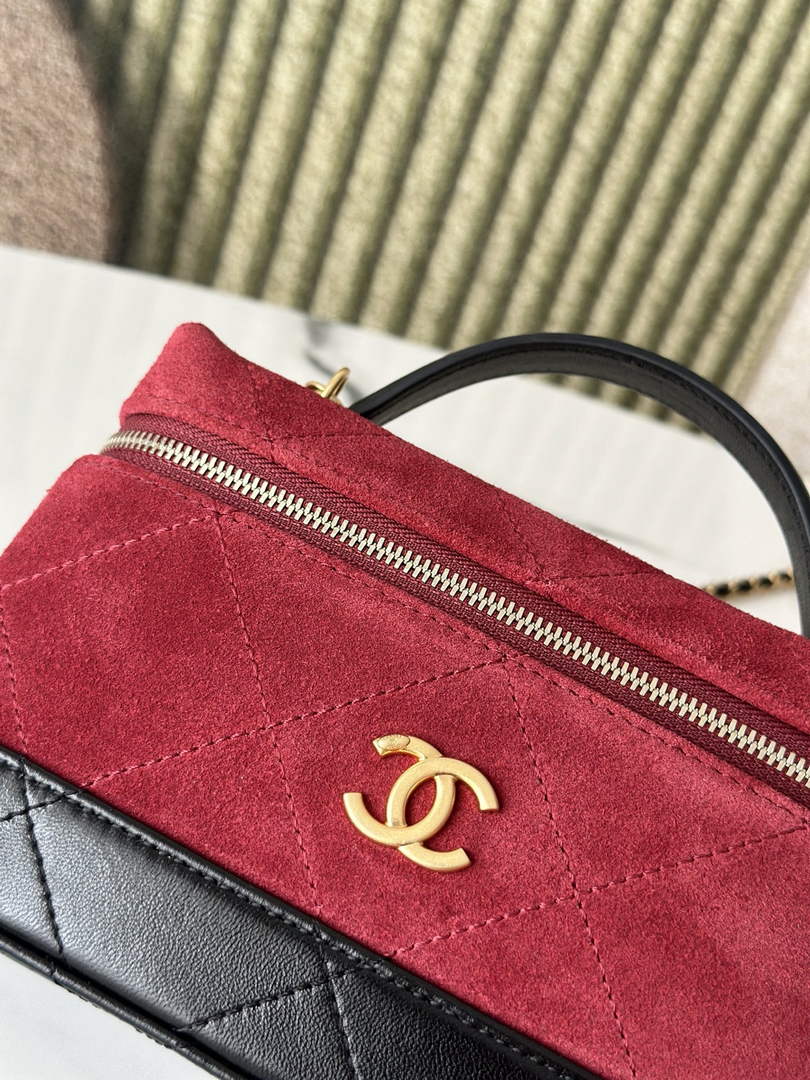 Chanel Vanity with Chain Mini | AP5186 Red Suede Bag