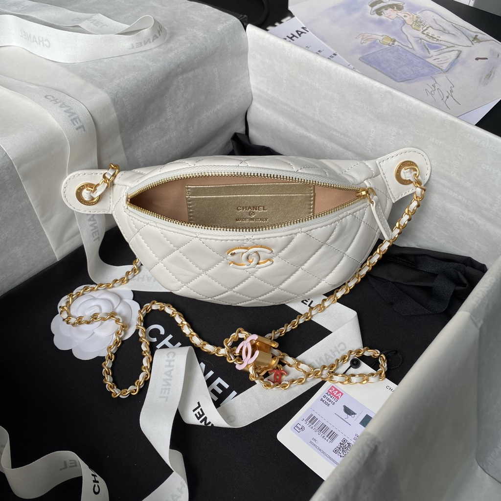 Chanel Waist bag, AP4113 White Shiny lambskin