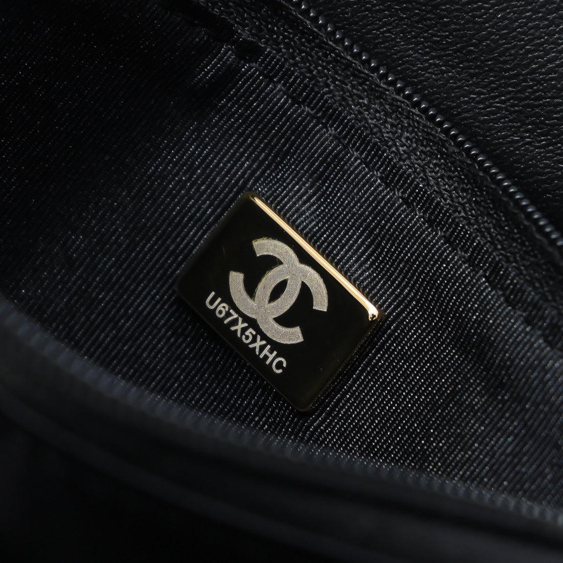 Chanel Wallet on chain, AP4166 Lambskin Black