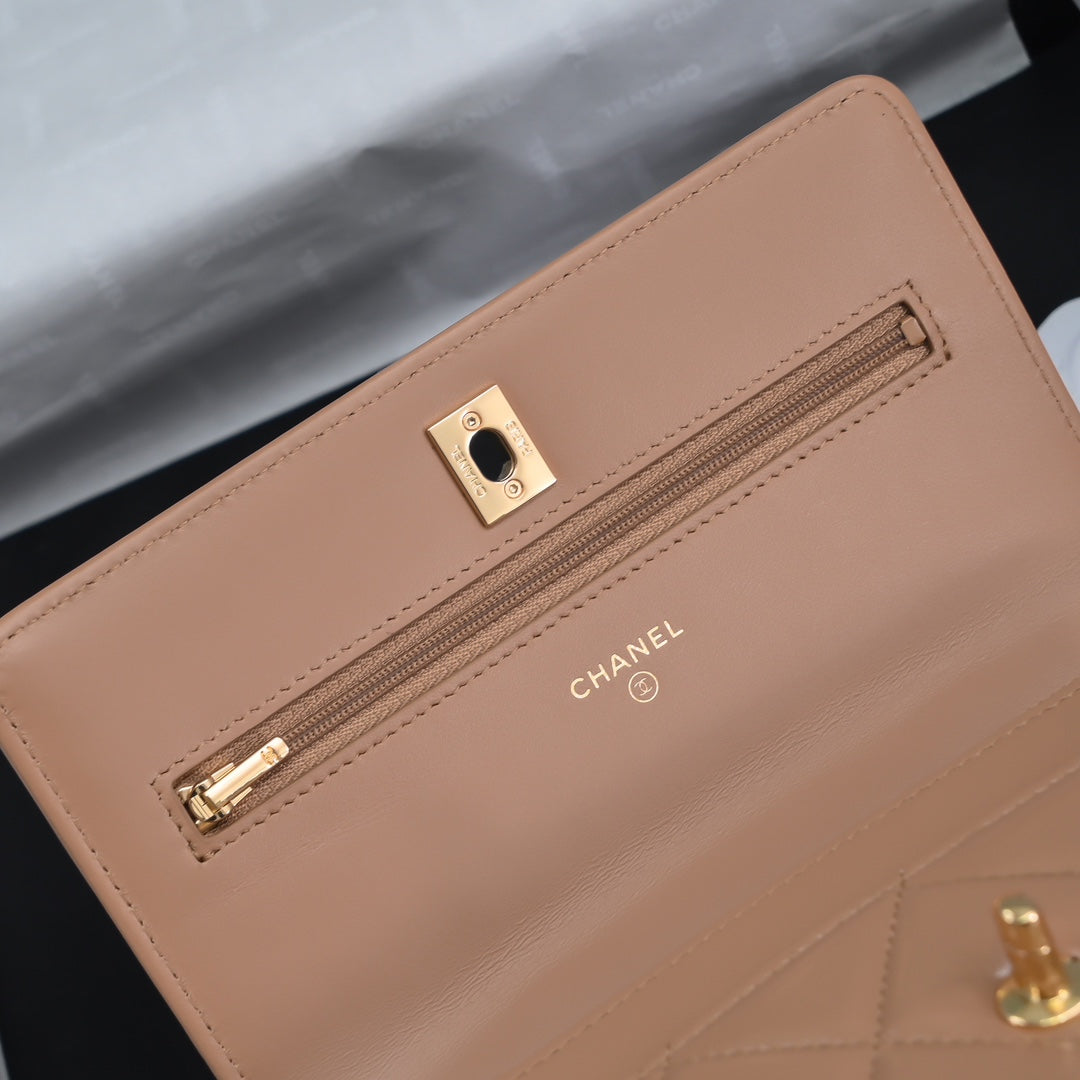 Chanel Wallet on chain, AP4166 Lambskin Apricot