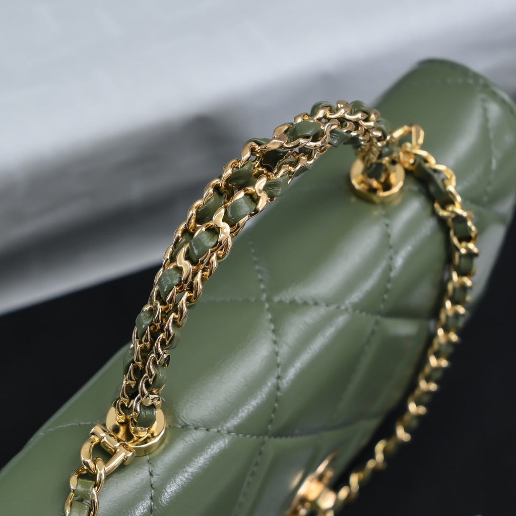 Chanel Wallet on chain, AP4166 Lambskin Green