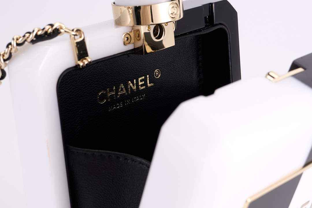 Chanel White Black Plexiglass Perfume Bottle Clutch C2786