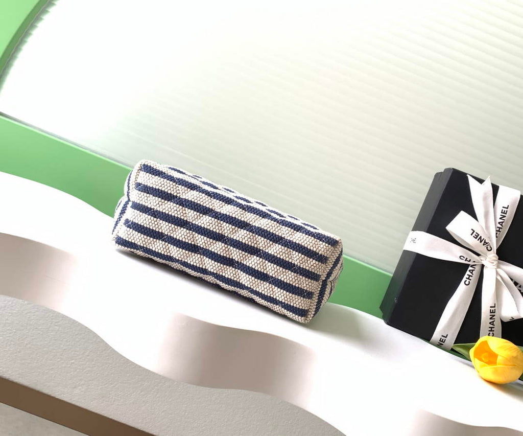 Chanel Zipped case Printed fabric AP4989