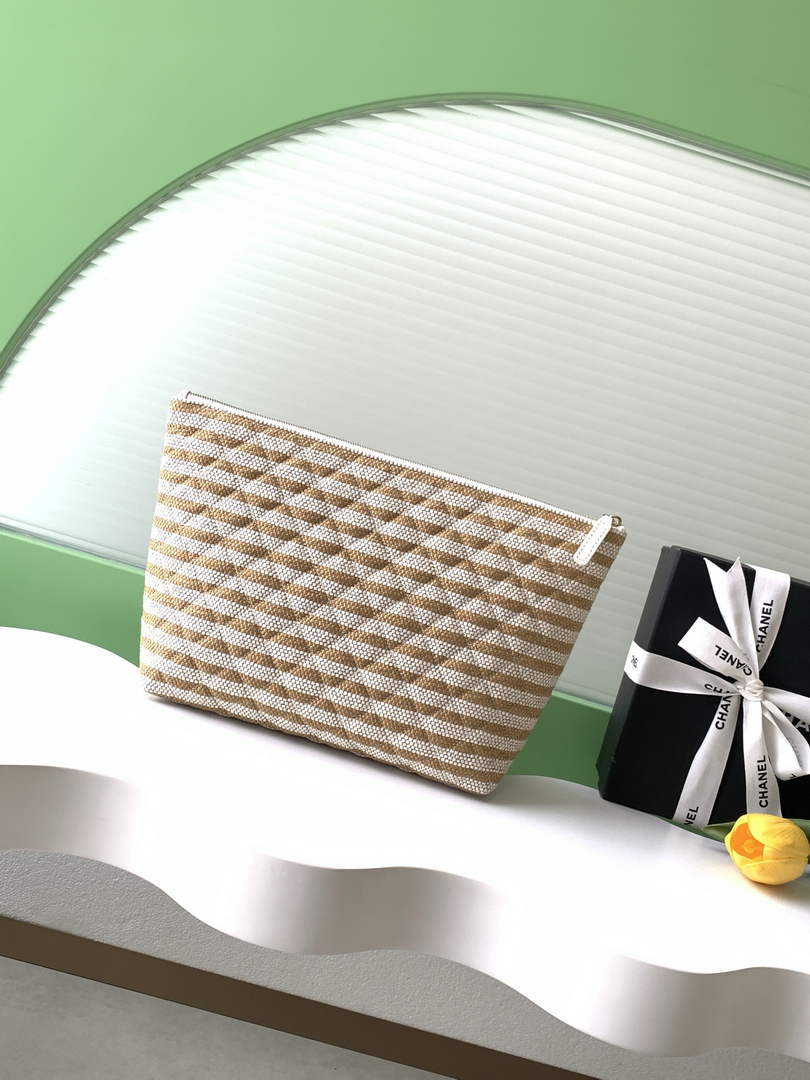 Chanel Zipped case Printed fabric AP4988