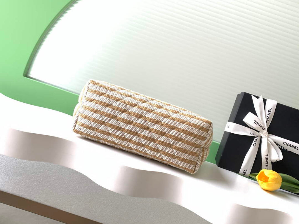 Chanel Zipped case Printed fabric AP4988