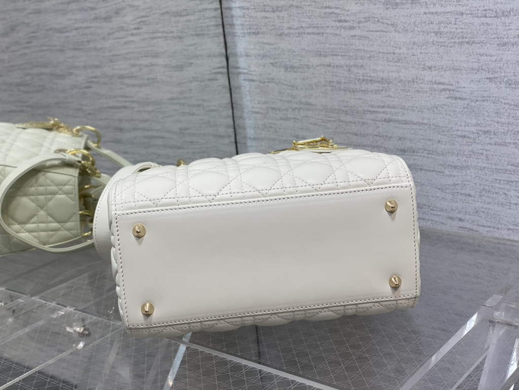 Dior M0565 Medium Lady Bag White Cannage Lambskin - Default Title - View 7