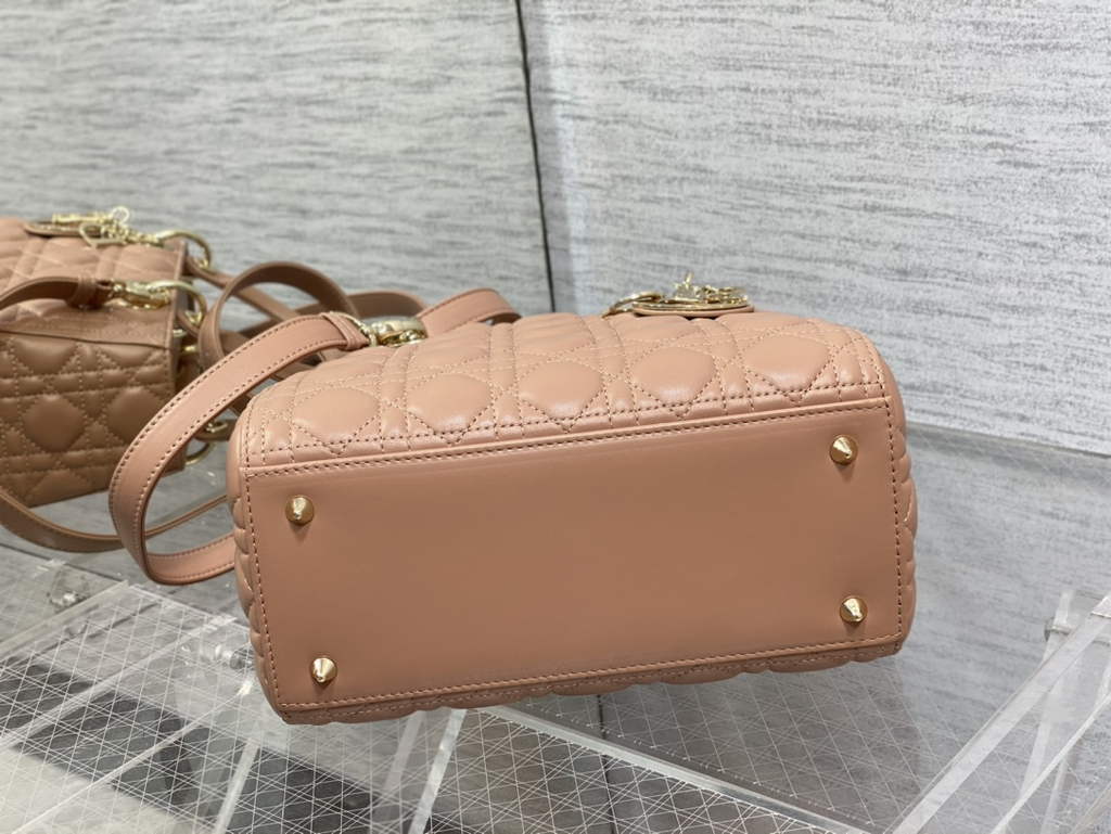Dior M0565 Medium Lady Bag Cannage Lambskin light pink Gold - Default Title - View 7