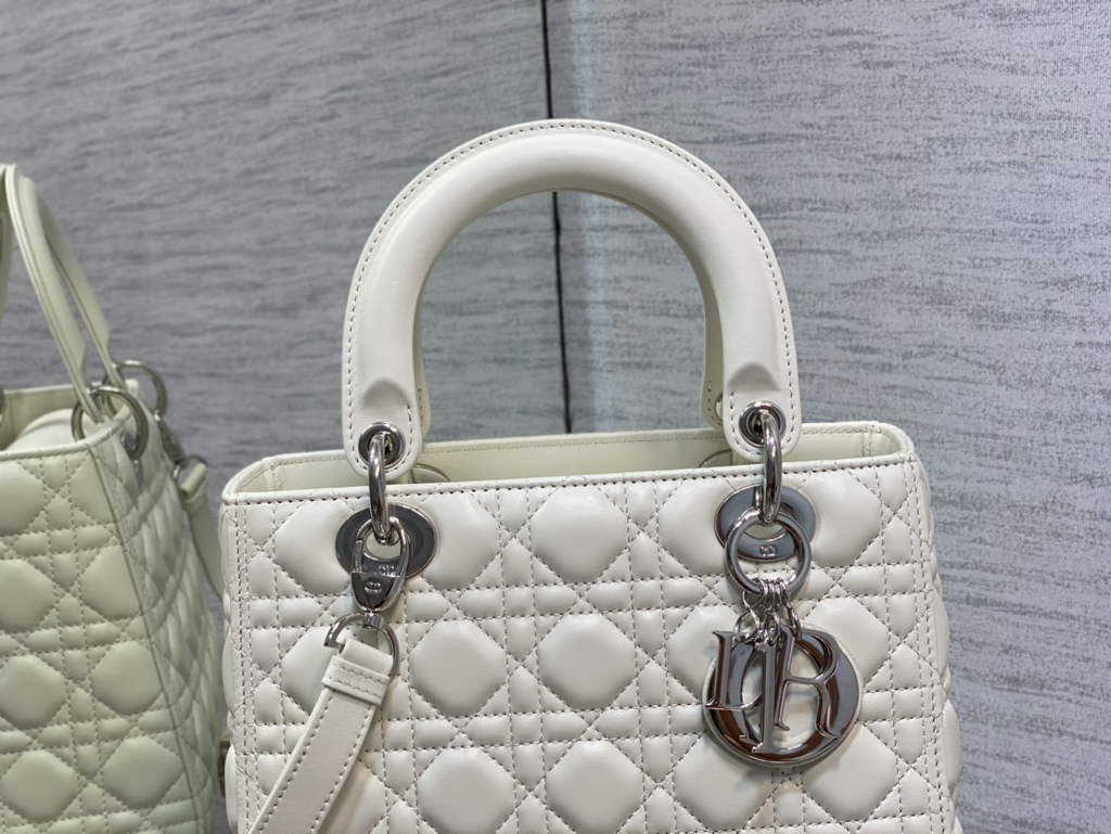 Dior M0565 Medium Lady Bag Cannage Lambskin white silver - Default Title - View 3