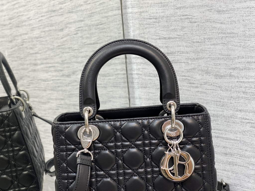 Dior M0565 Medium Lady Bag Cannage Lambskin Black - Default Title - View 3