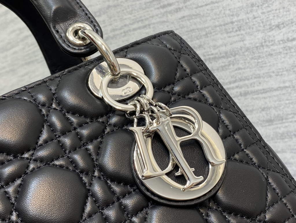 Dior M0565 Medium Lady Bag Cannage Lambskin Black - Default Title - View 4