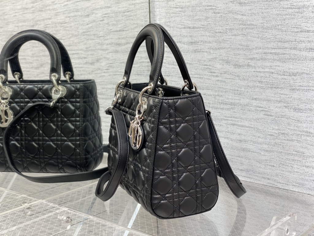 Dior M0565 Medium Lady Bag Cannage Lambskin Black - Default Title - View 6