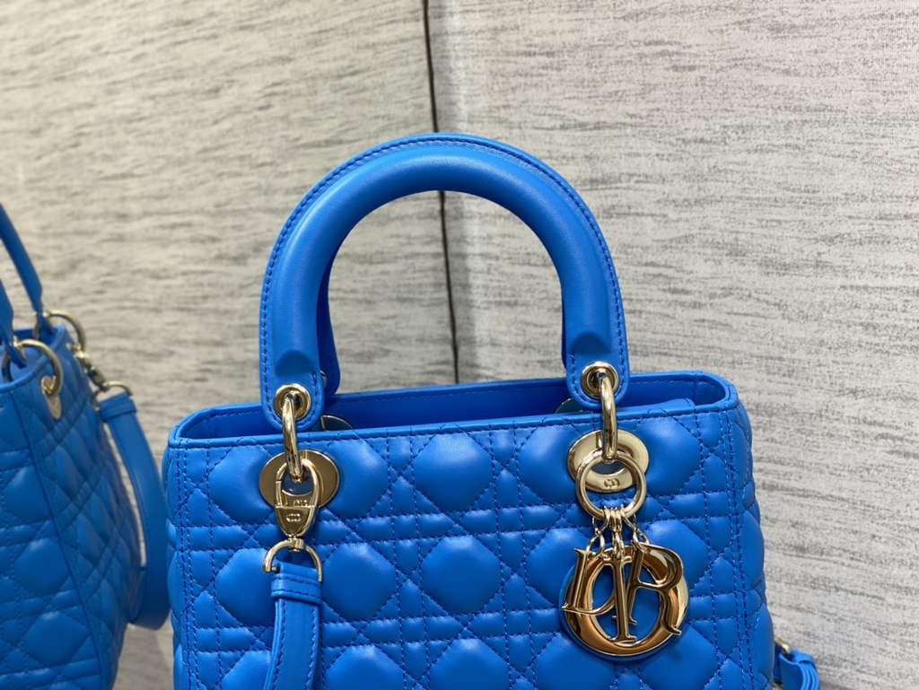 Dior M0565 Medium Lady Bag Cannage Lambskin sky blue gold - Default Title - View 3