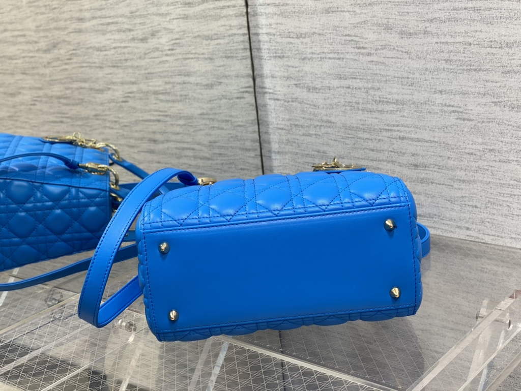 Dior M0565 Medium Lady Bag Cannage Lambskin sky blue gold - Default Title - View 7