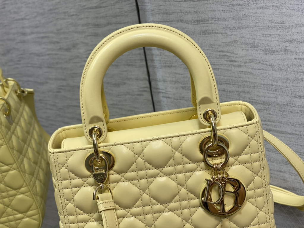 Dior M0565 Medium Lady Bag Cannage Lambskin yellow gold - Default Title - View 3