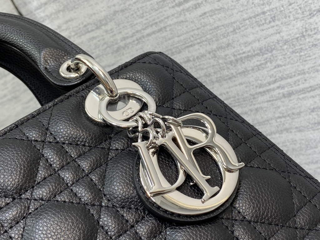 Dior M0565 Medium Lady Bag Black Silver Grained Cannage Calfskin - Default Title - View 3