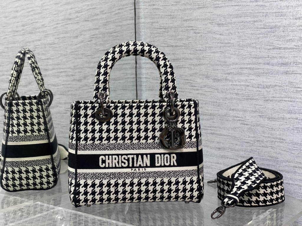 Dior M0565 Medium Lady D-Lite Bag Black and White - Default Title - View 1
