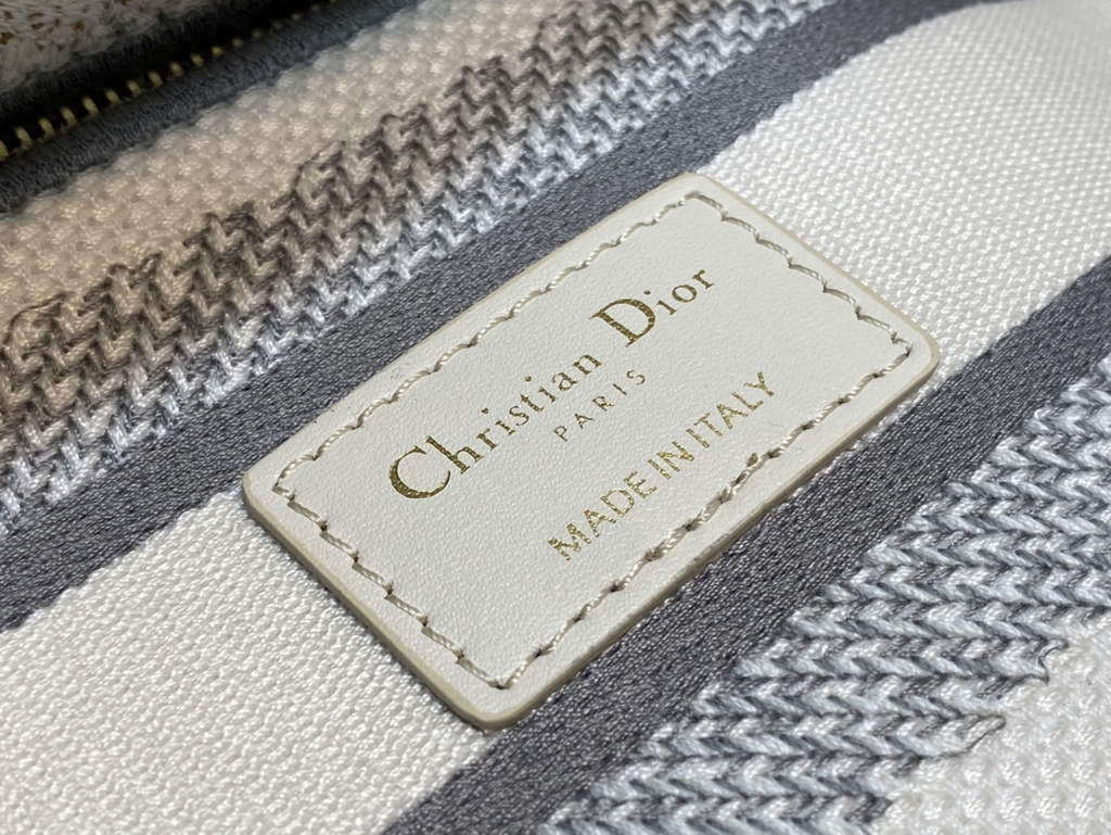 Dior M0565 Medium Lady D-Lite Bag Gray Multicolor - Default Title - View 9