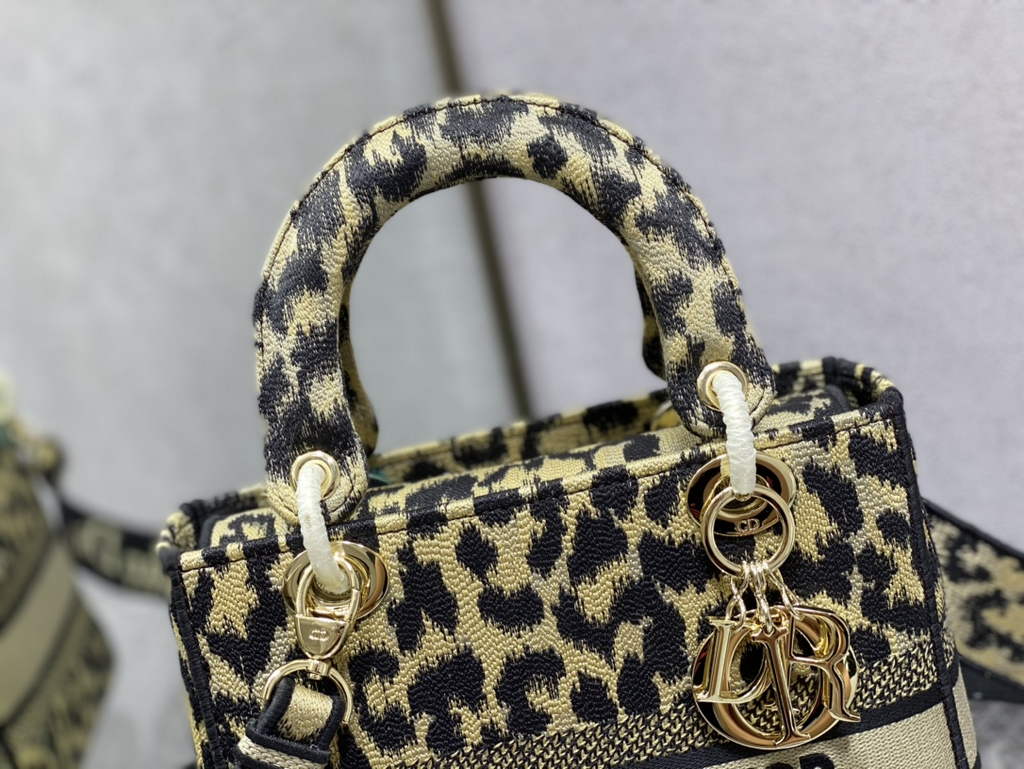 Dior M0565 Medium Lady D-Lite Bag Beige Multicolor Mizza - Default Title - View 3